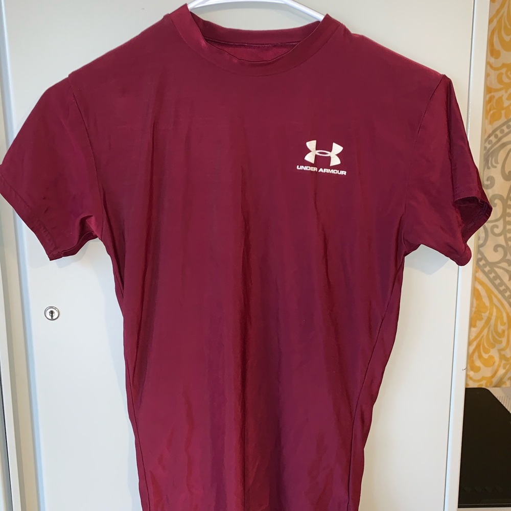 Under Armour Top